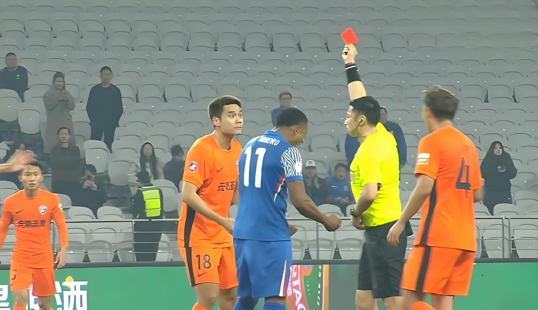 澳客新闻-双方交手出现激烈冲突裁判出示多张黄牌的简单介绍