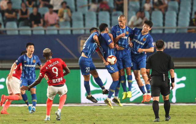 澳客教练-苏宁主场大胜恒大,全面脱离保级区
