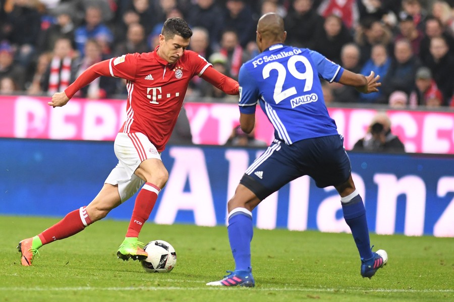 澳客入口-沙尔克04险胜榜首球队,夺得宝贵三分的简单介绍