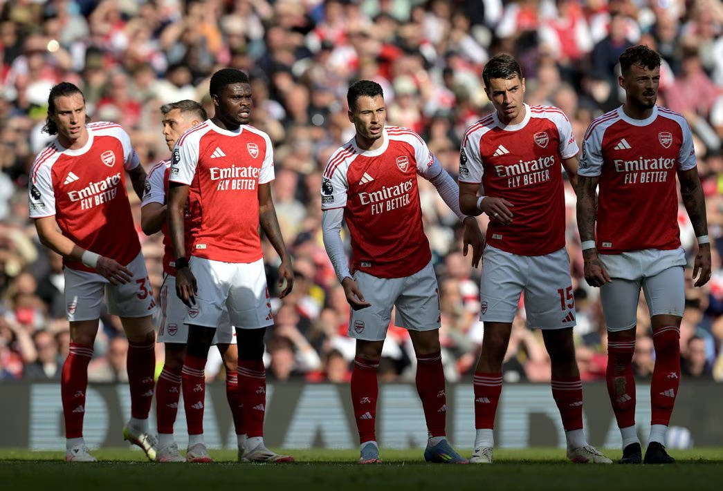 澳客中国官网-包含利物浦连战连捷,英格兰联赛的冠军争夺更加扑朔迷离的词条