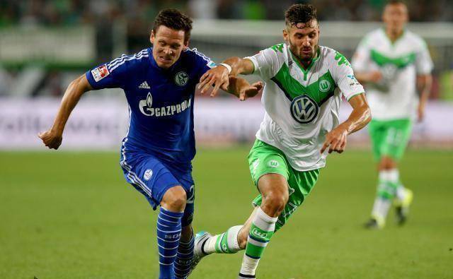 澳客官网-多特蒙德遭逢败仗,德甲领头羊地位岌岌可危