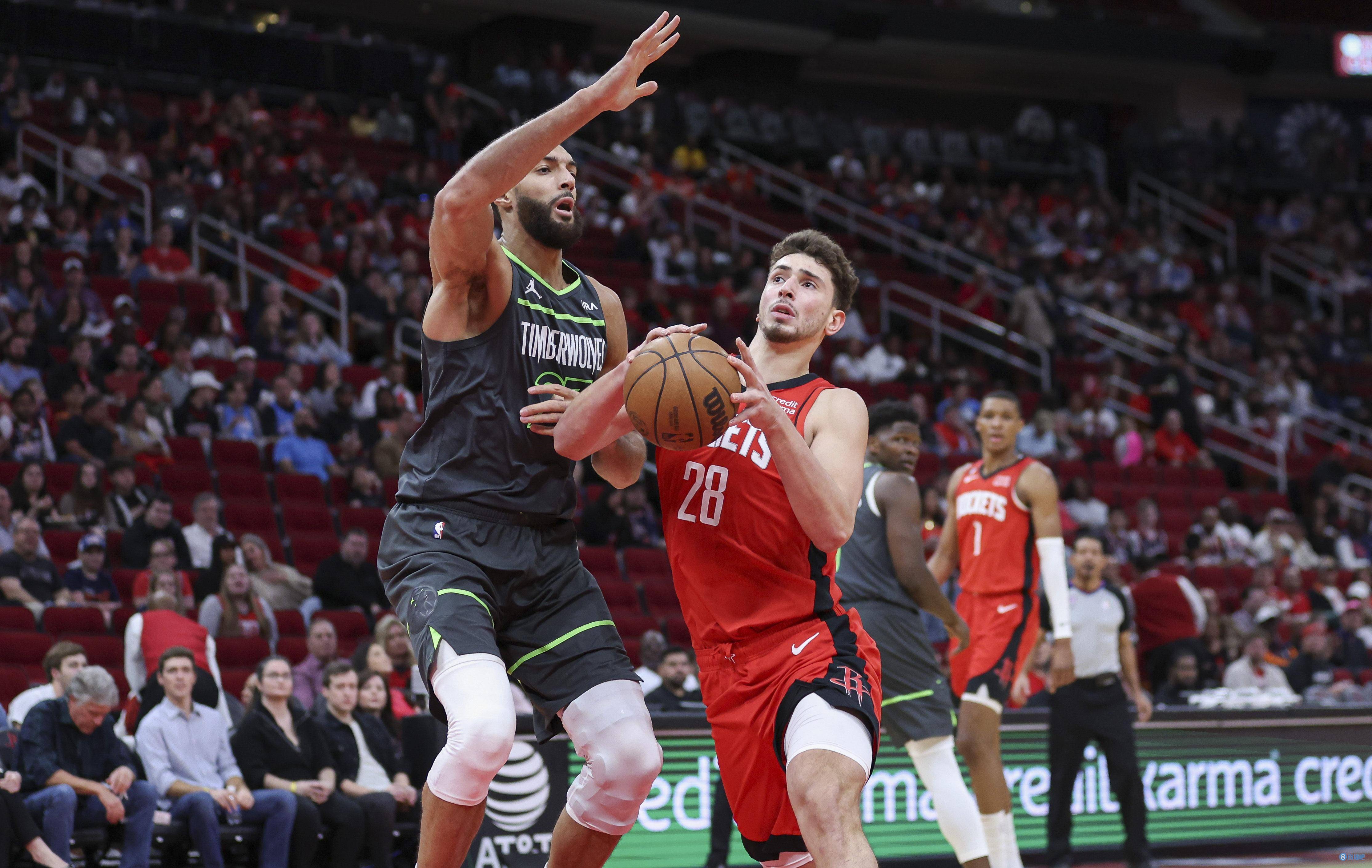 澳客视频-鹈鹕惨败活塞,全队三分命中率只有%的简单介绍