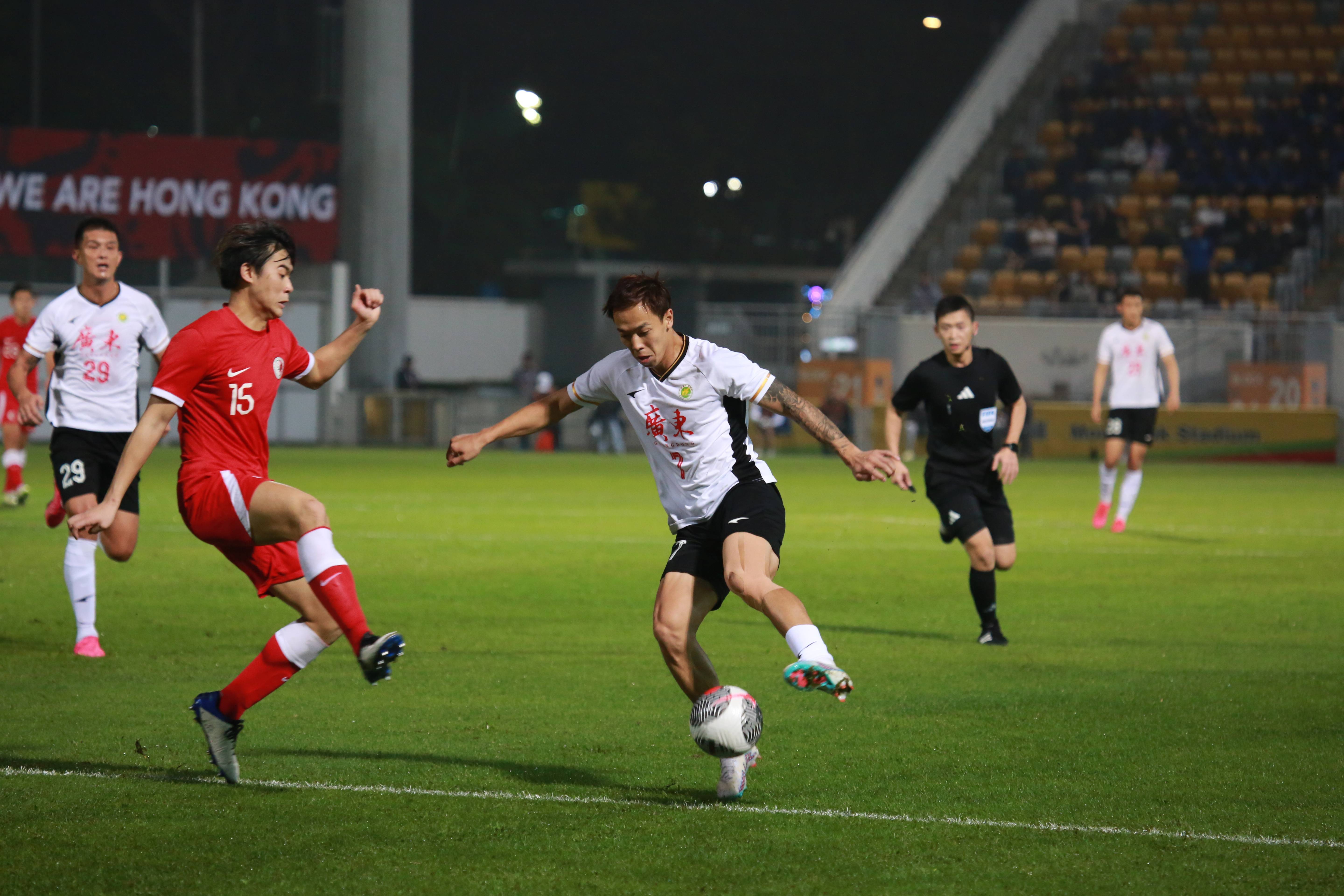 澳客网站入口-欢快足球比赛即将开启,球迷们积极准备迎接盛况