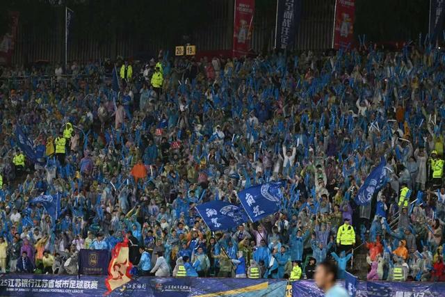 澳客视频-中超赛季揭幕战精彩纷呈,球迷尽情欢呼的简单介绍
