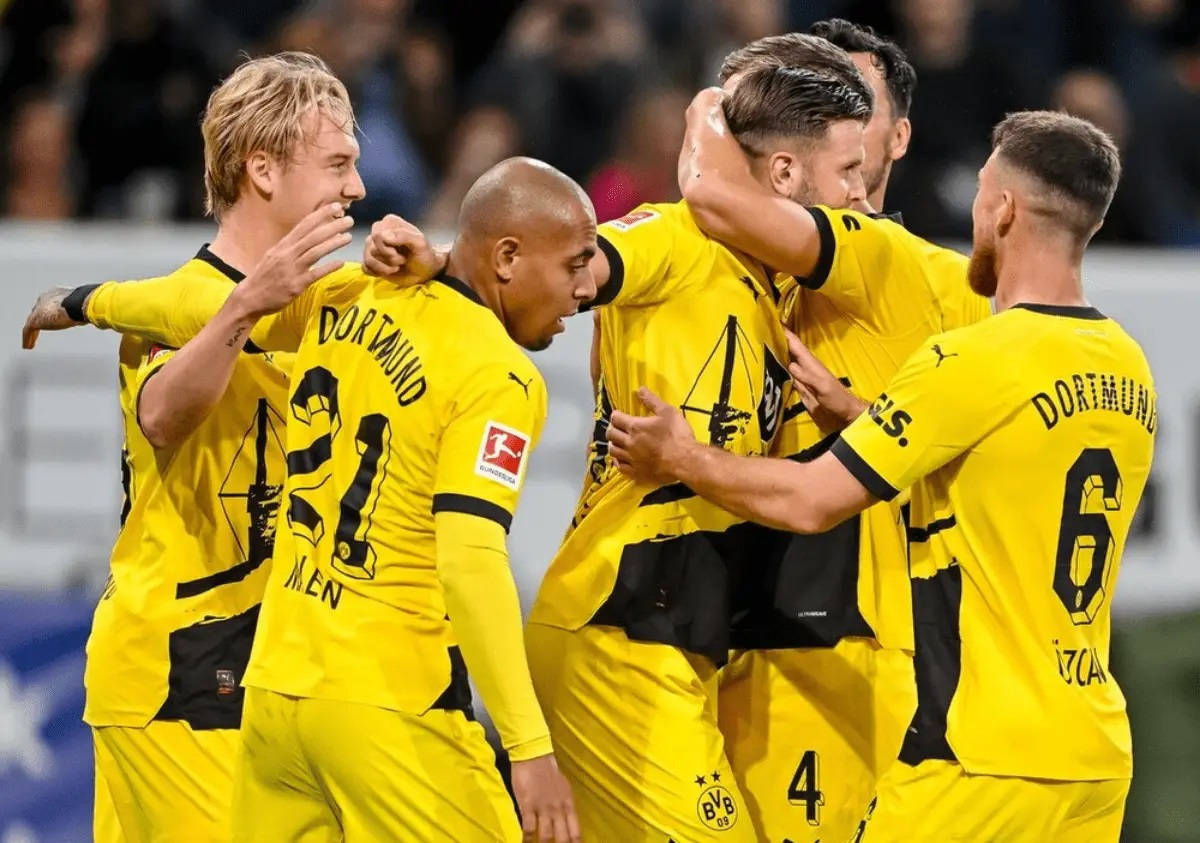 澳客网站-多特蒙德备战下一场比赛,全队士气高昂