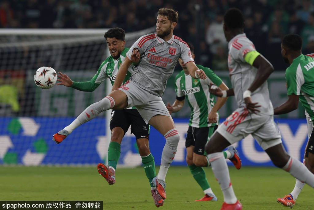 澳客登录-瓦伦西亚队长因伤缺阵,球队实力受到考验的简单介绍